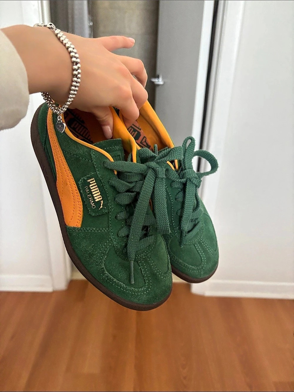 Puma Palermo Green & Orange Sneakers Like New